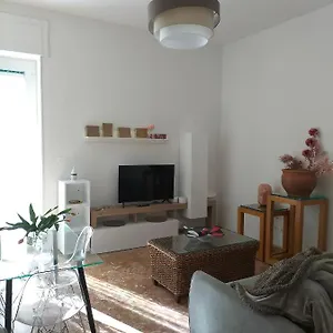 https://casetta-albale.lecce-hotels.com